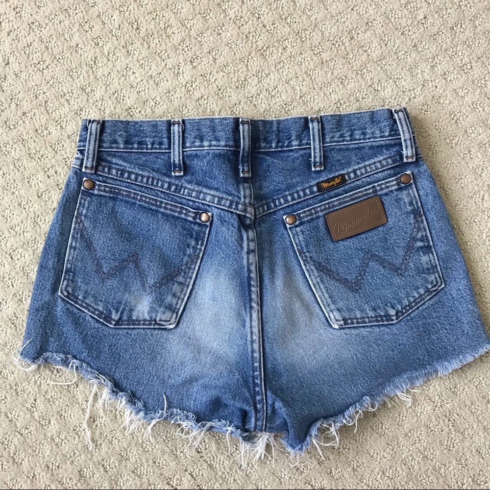 Vintage Wrangler Denim Shorts - Picture 3 of 3